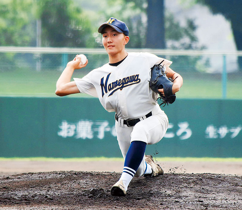 滑川総合―松山　9回1失点で完投した滑川総合のエース服部＝ハレスタ熊谷