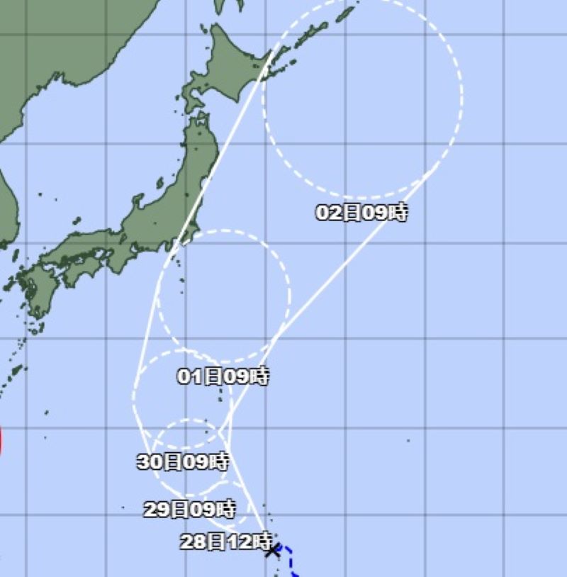 台風進路予想図（27日正午、気象庁発表）