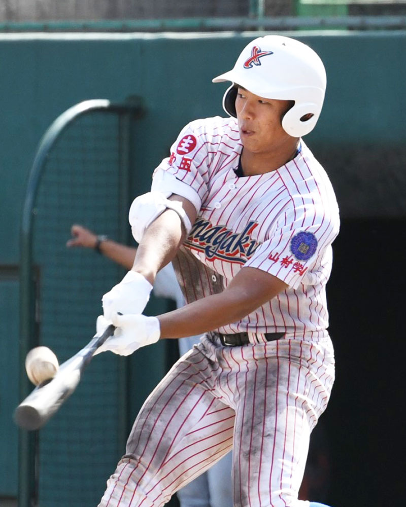 1年春から先発出場し投打で要となる山村学園の2番横田