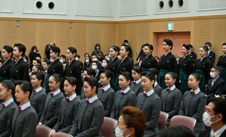 宝塚音楽学校、３９人が卒業｜埼玉新聞｜埼玉の最新ニュース・スポーツ