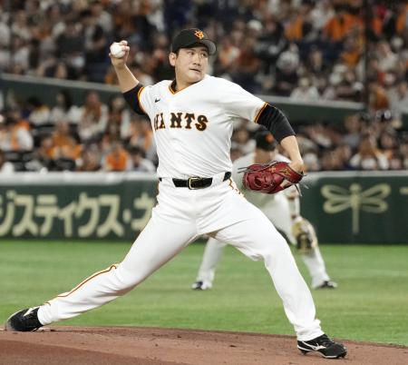 ６回途中１失点で６勝目を挙げた巨人・菅野＝東京ドーム