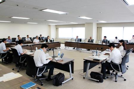 　保護司制度について議論する法務省の有識者検討会＝２９日午前