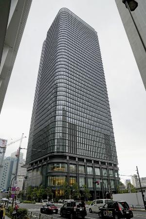 東京海上日動火災保険の本店が入るビル＝東京都千代田区