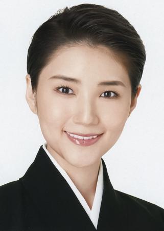 芹香斗亜さん