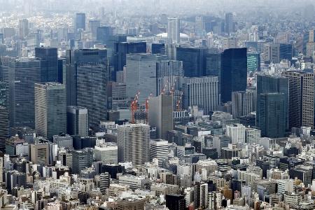 東京駅周辺のビル群