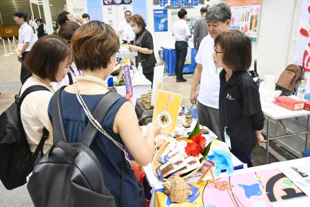 日本政策金融公庫が開催した「アグリフードＥＸＰＯ」＝８月、東京都江東区