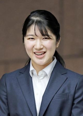 　天皇、皇后両陛下の長女愛子さま