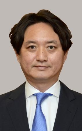 金村龍那氏